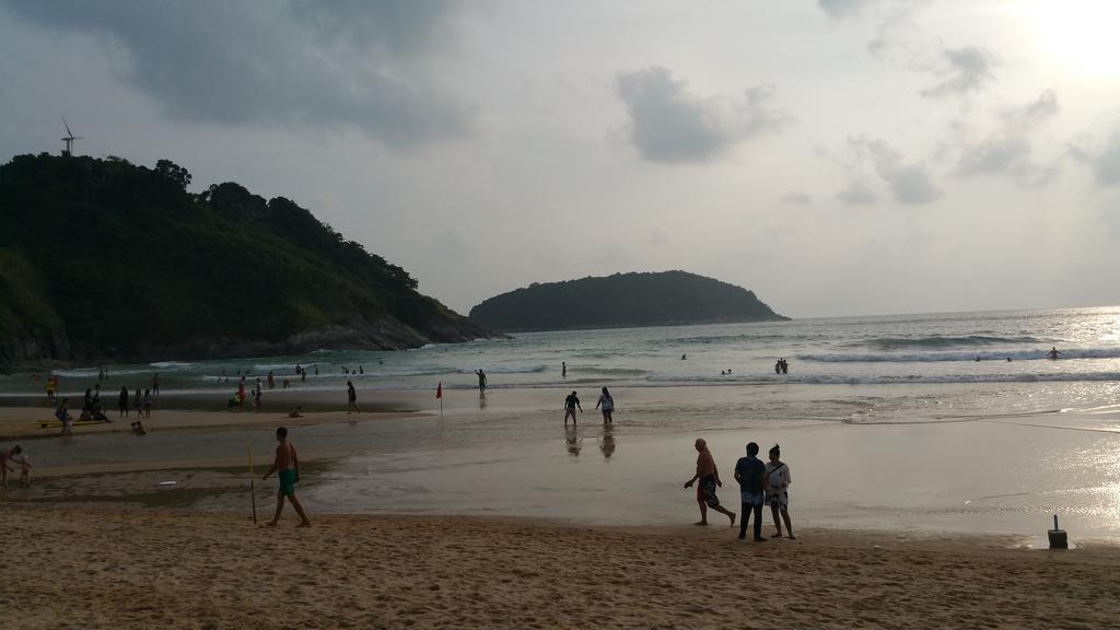 Sunshine Guesthouse Patong Luaran gambar