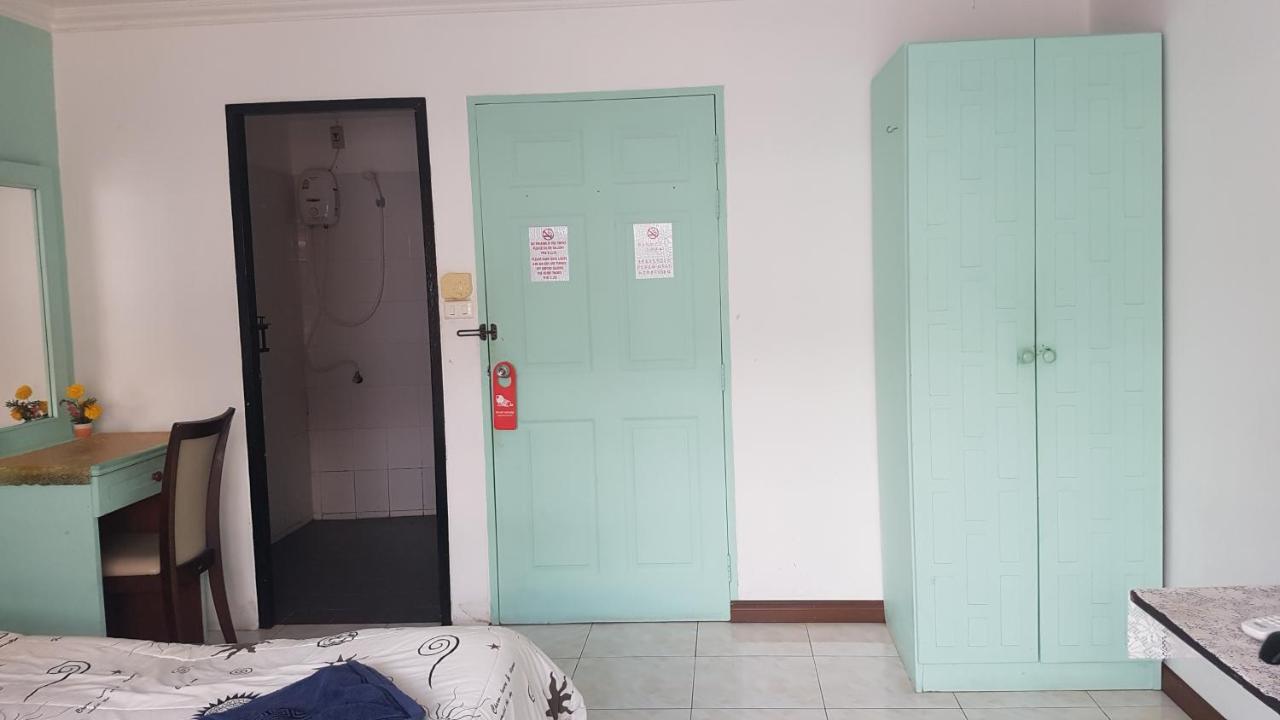 Sunshine Guesthouse Patong Luaran gambar